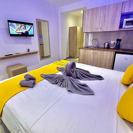 Sun Plaza Suites - Adults Only Ayia Napa Exteriér fotografie