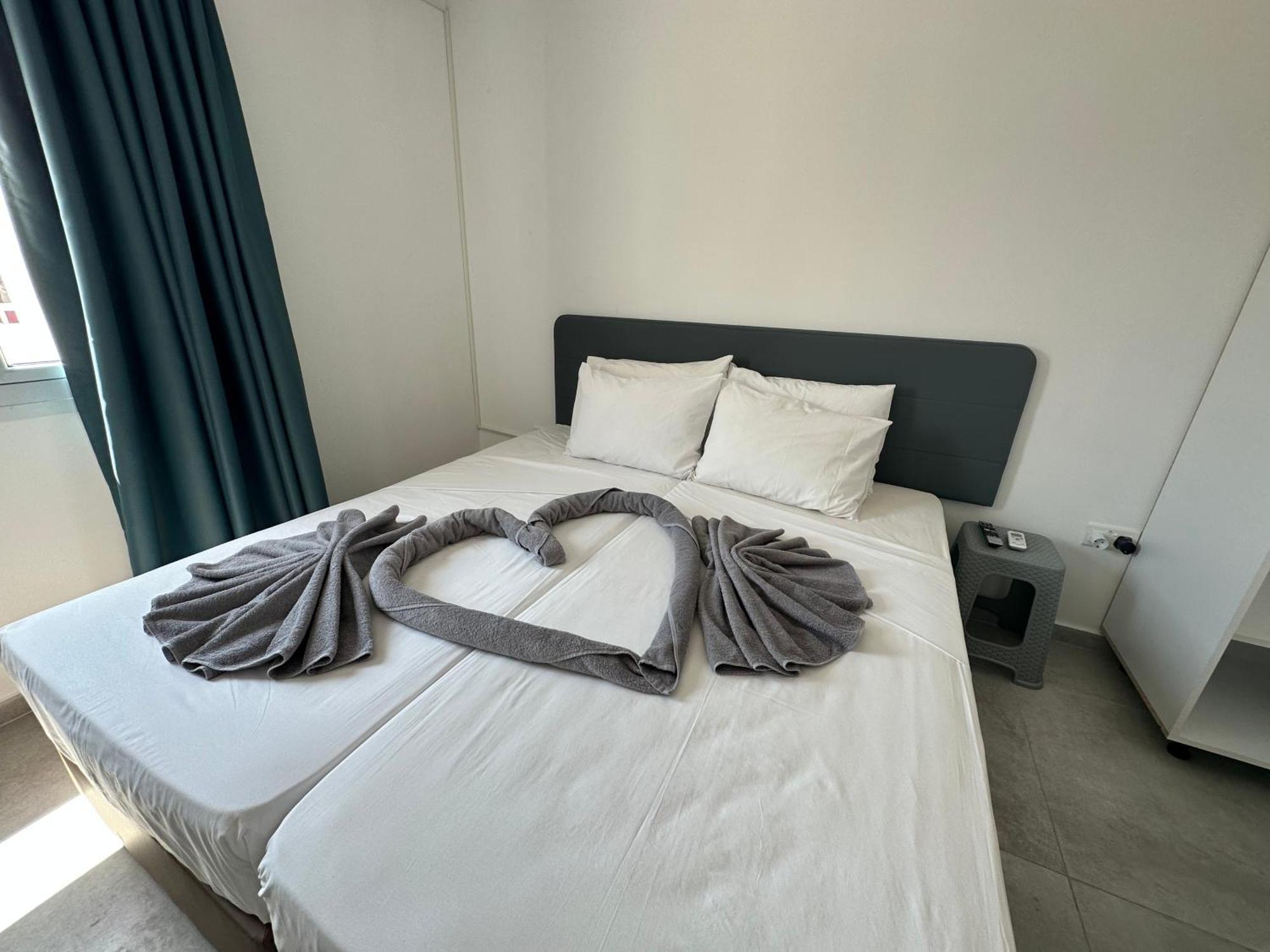 Sun Plaza Suites - Adults Only Ayia Napa Exteriér fotografie
