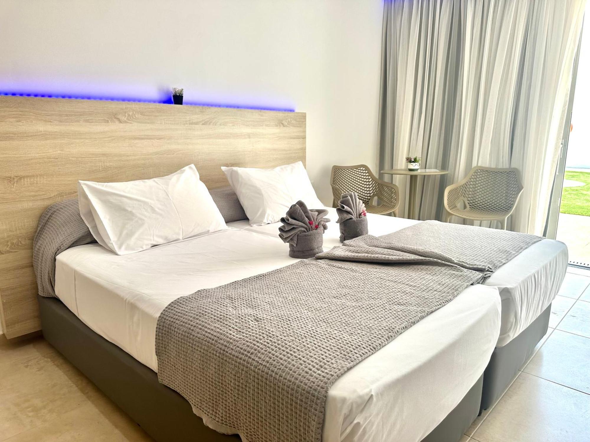 Sun Plaza Suites - Adults Only Ayia Napa Exteriér fotografie